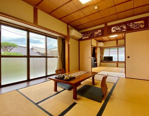 ごゆっくりお寛ぎください。