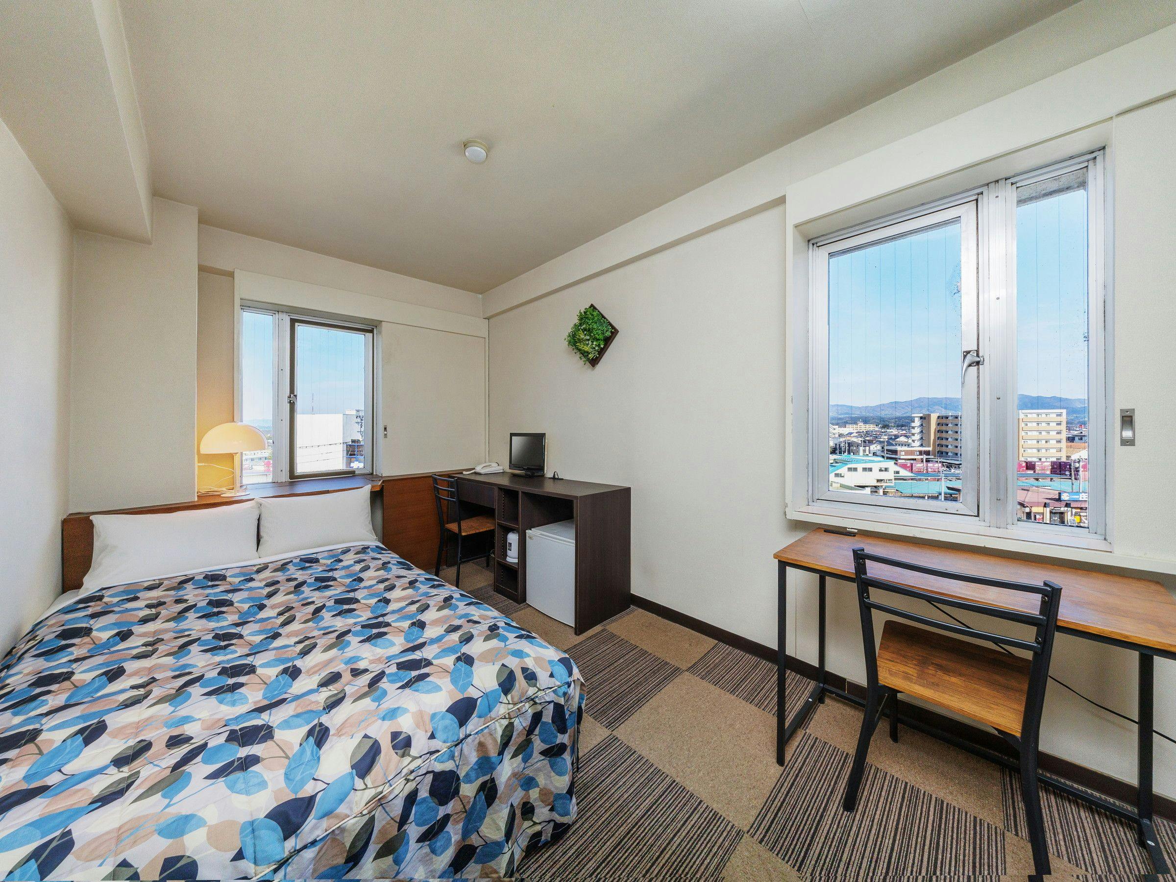 เซมิ-ดับเบิล