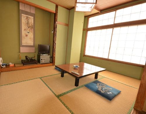 客室 6畳和室の一例。