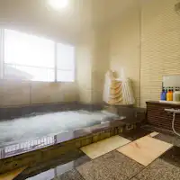 *ห้องอาบน้ำชาย