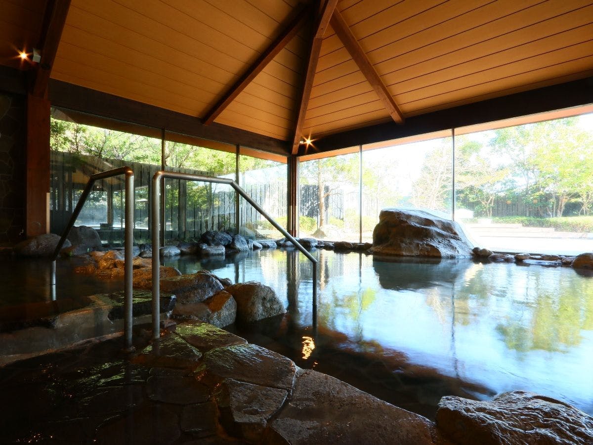 【ภายในโรงแรม】ห้องอาบน้ำรวม◆สำหรับผู้ชาย