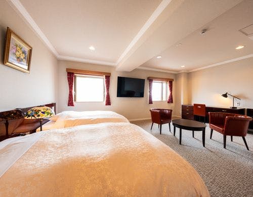 デラックスツイン