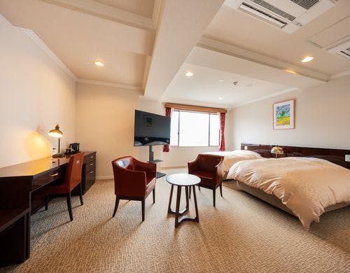 デラックスツイン