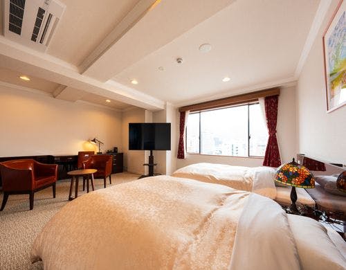 デラックスツイン