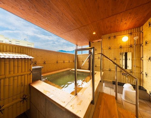 半露天風呂付　特別室洋室「椿」