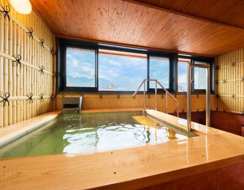 半露天風呂付　和モダン特別室「雪」