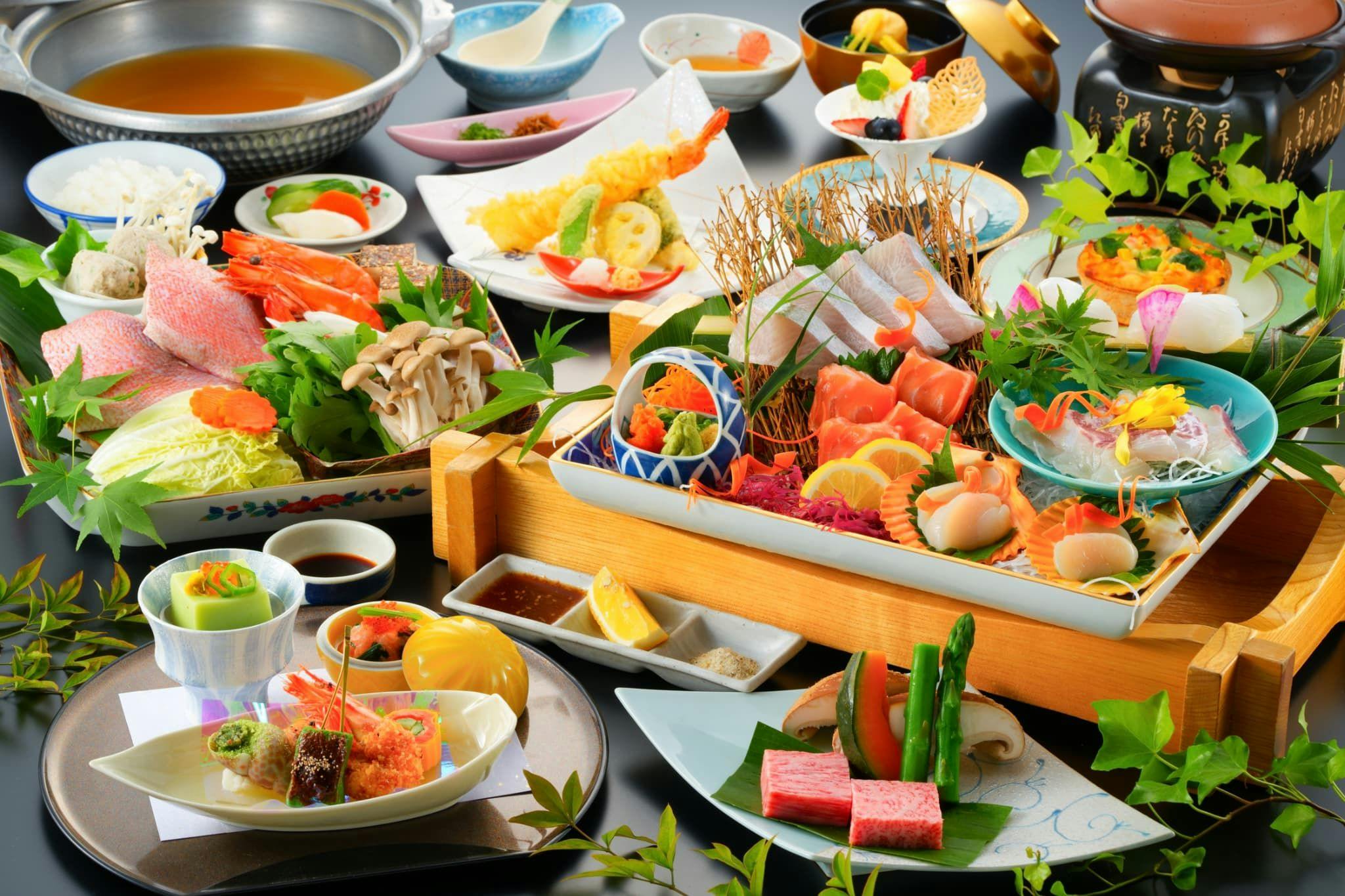 ชุดอาหารค่ำมาตรฐาน *หม้อไฟและซาชิมิสำหรับ 2 ท่าน