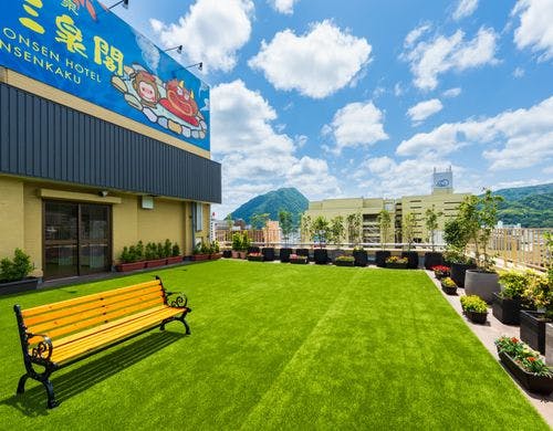 9階　展望デッキ 　屋上庭園