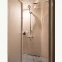 ห้องอาบน้ำฝักบัวสำหรับล้างตัวอย่างรวดเร็ว