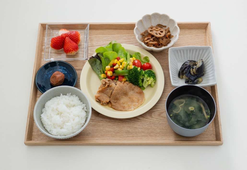 ชุดอาหารเซ็ตหมูผัดขิง