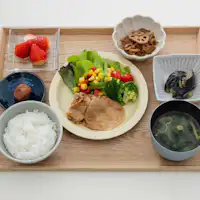 ชุดอาหารเซ็ตหมูผัดขิง