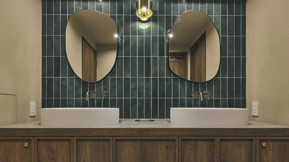 illi Rom Hamamatsucho