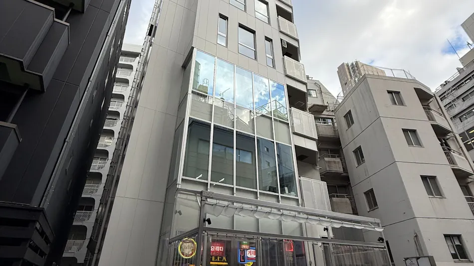 illi Tria Shibuya
