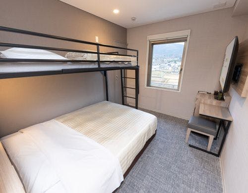 スーパールーム