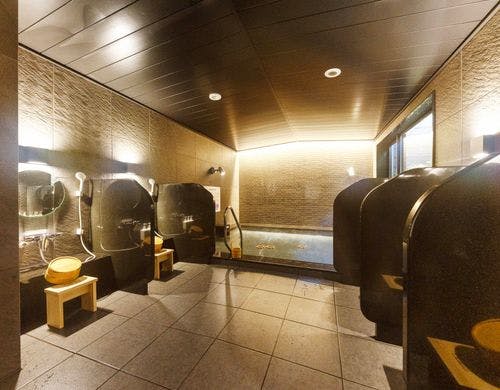 天然温泉「恵那峡の湯」(男性側)