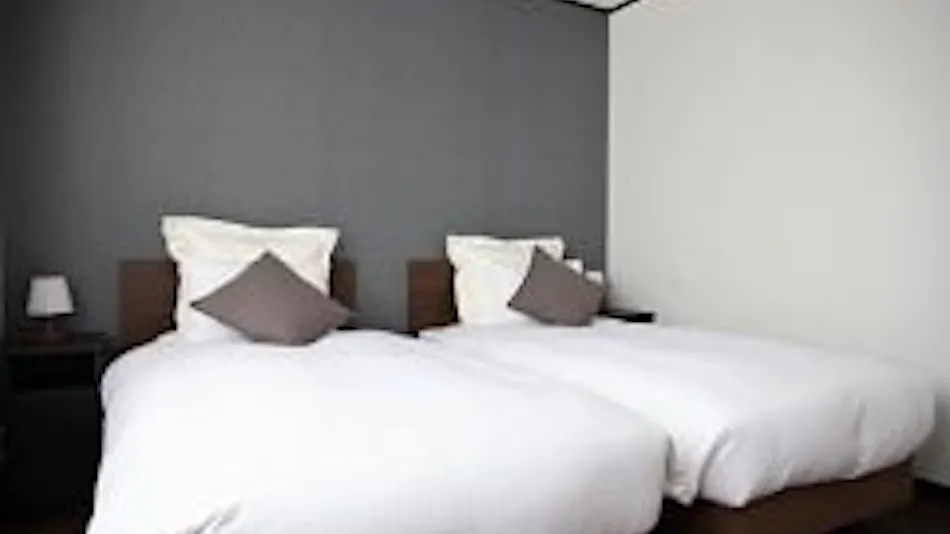 T&H Hotel
