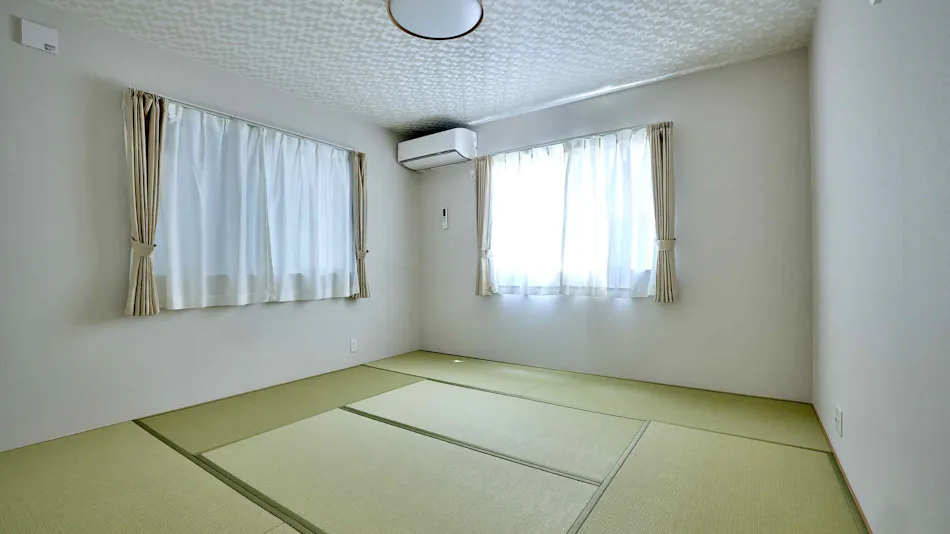 AileHouse A・B