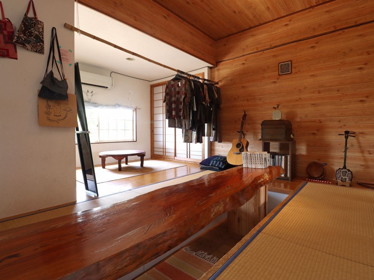 Tokunoshima Guesthouse Michi