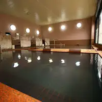 # น้ำพุร้อน・อ่างน้ำในร่ม