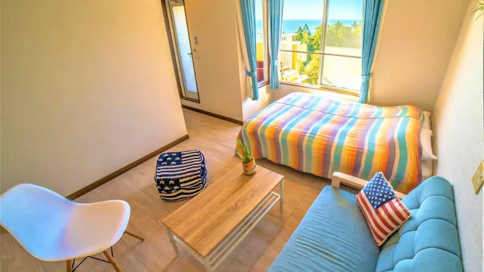 California-Style Accommodation: West Stays