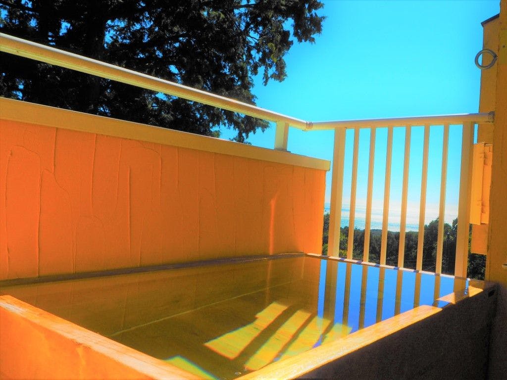 California-Style Accommodation: West Stays