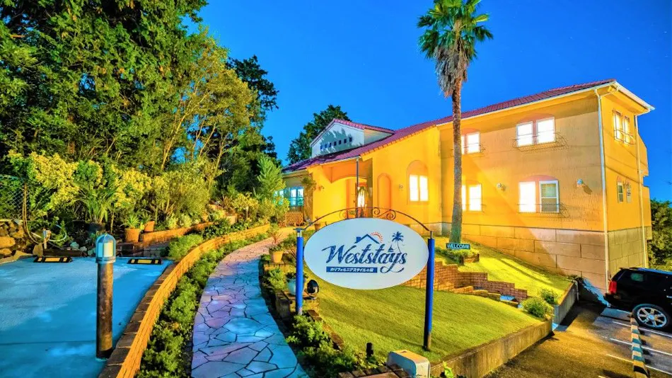 California-Style Accommodation: West Stays