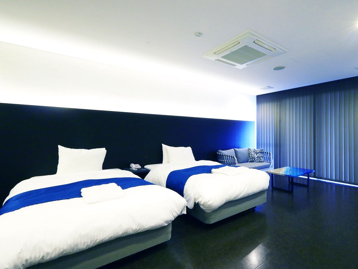 Shinjouji Yomitan Salon