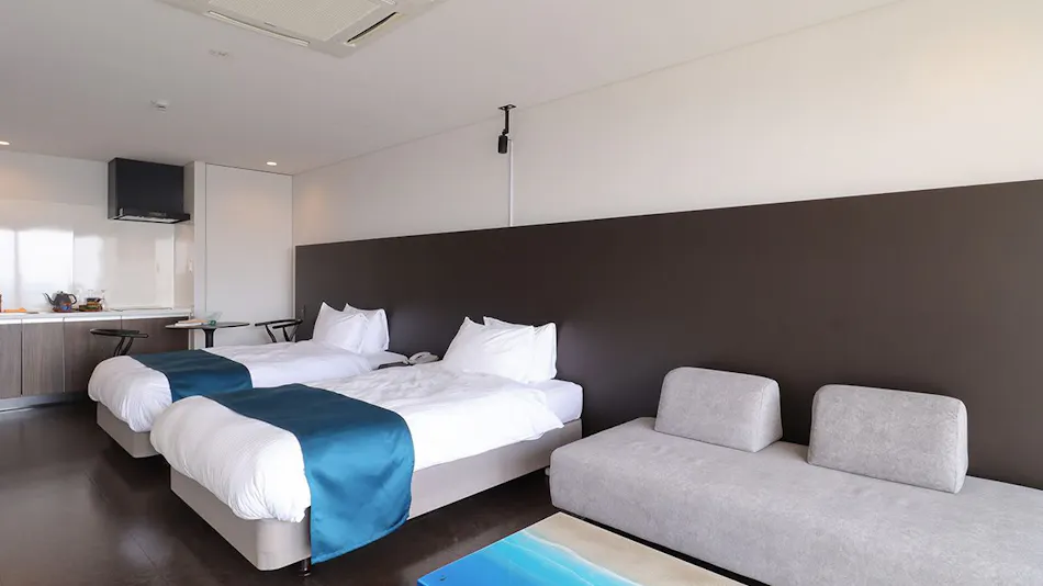 Shinjouji Yomitan Salon