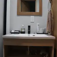 อ่างล้างหน้าและสิ่งอำนวยความสะดวก