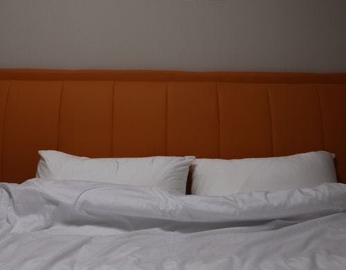 キングサイズのベッド