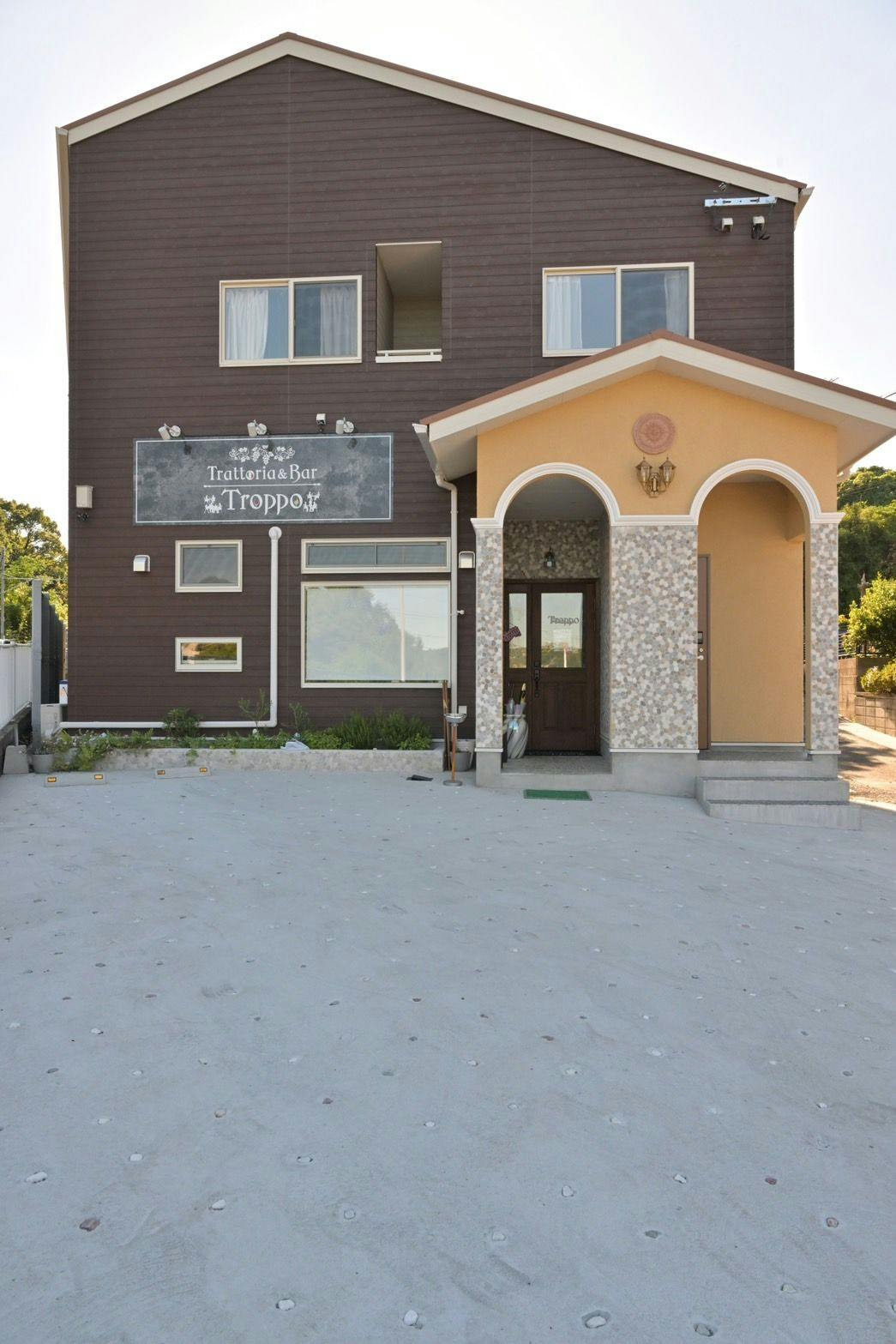 トラットリア&バール　トロッポ&nbsp;施設全景