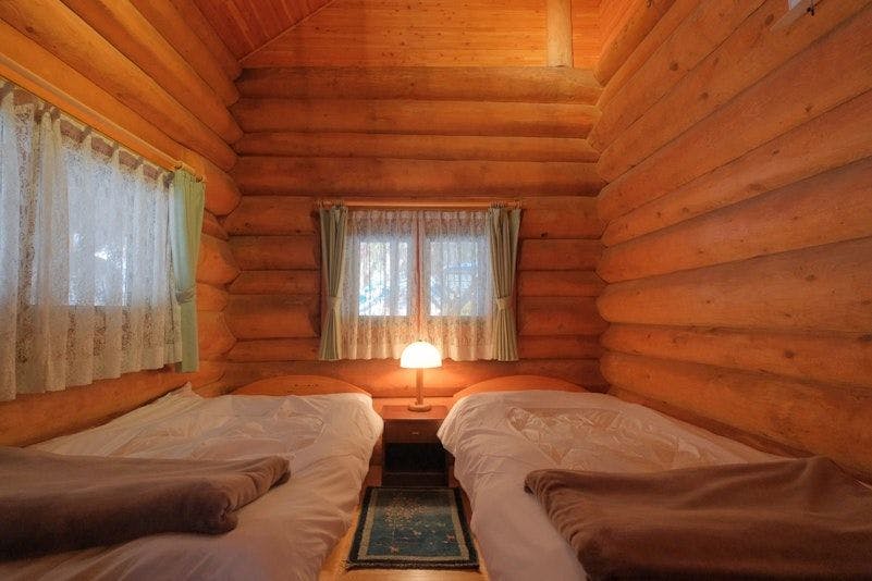 Private LOGCABIN CUE Iizuna
