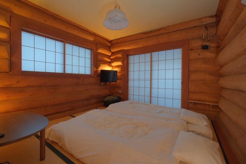 Private LOGCABIN CUE Iizuna