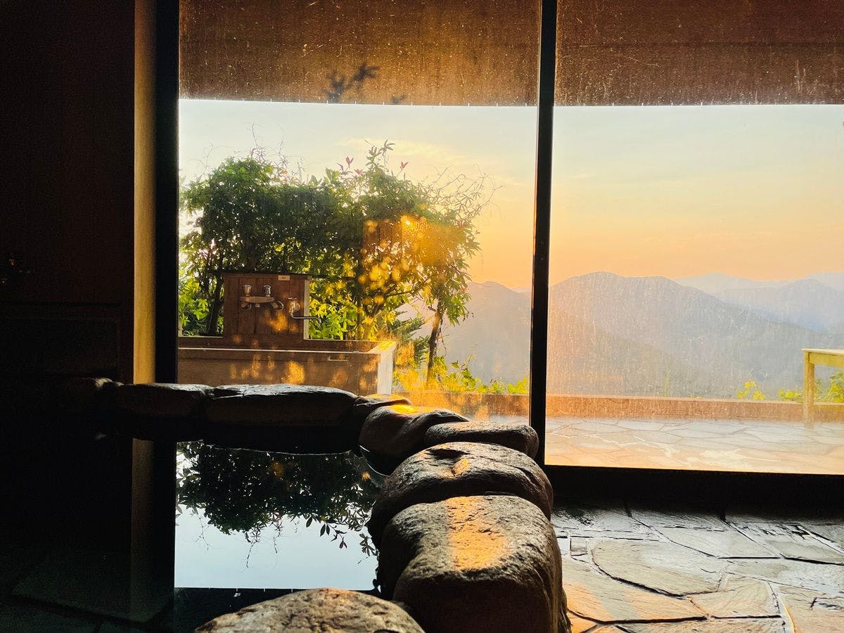 *【ออนเซ็นส่วนกลาง】