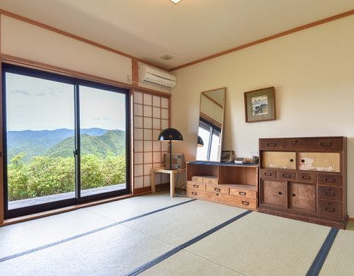 *【和室８＋８畳の２間】