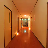 Area dalam gedung & koridor
