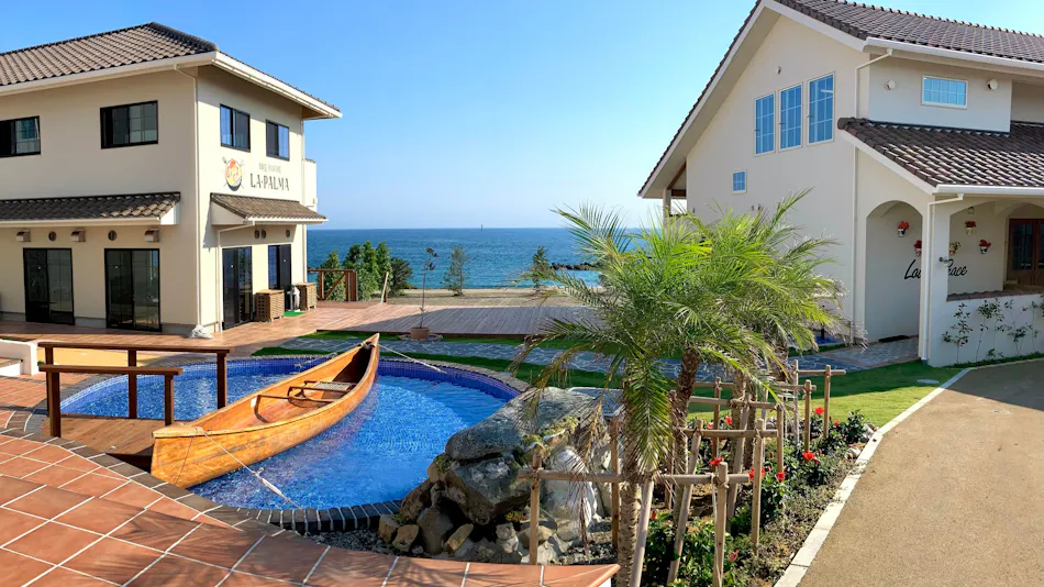 Love & Peace Resort