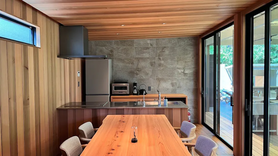 Tiny Base The Irita-hama