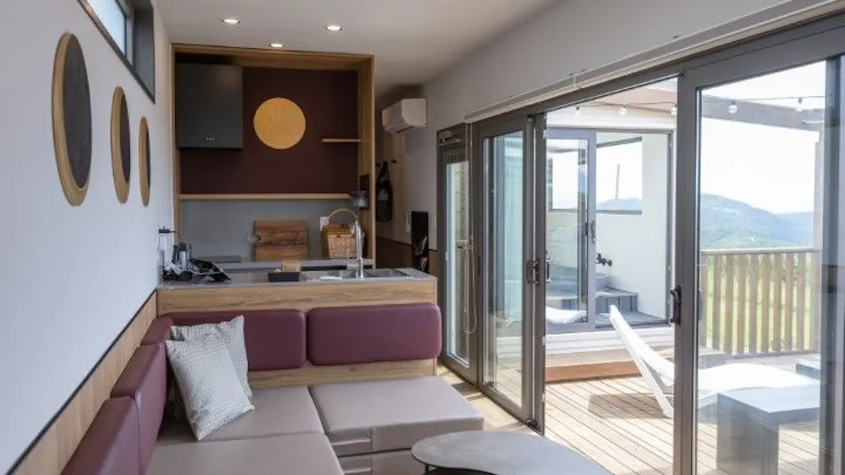 THE GLAMPING Hakone Jukkokutoge