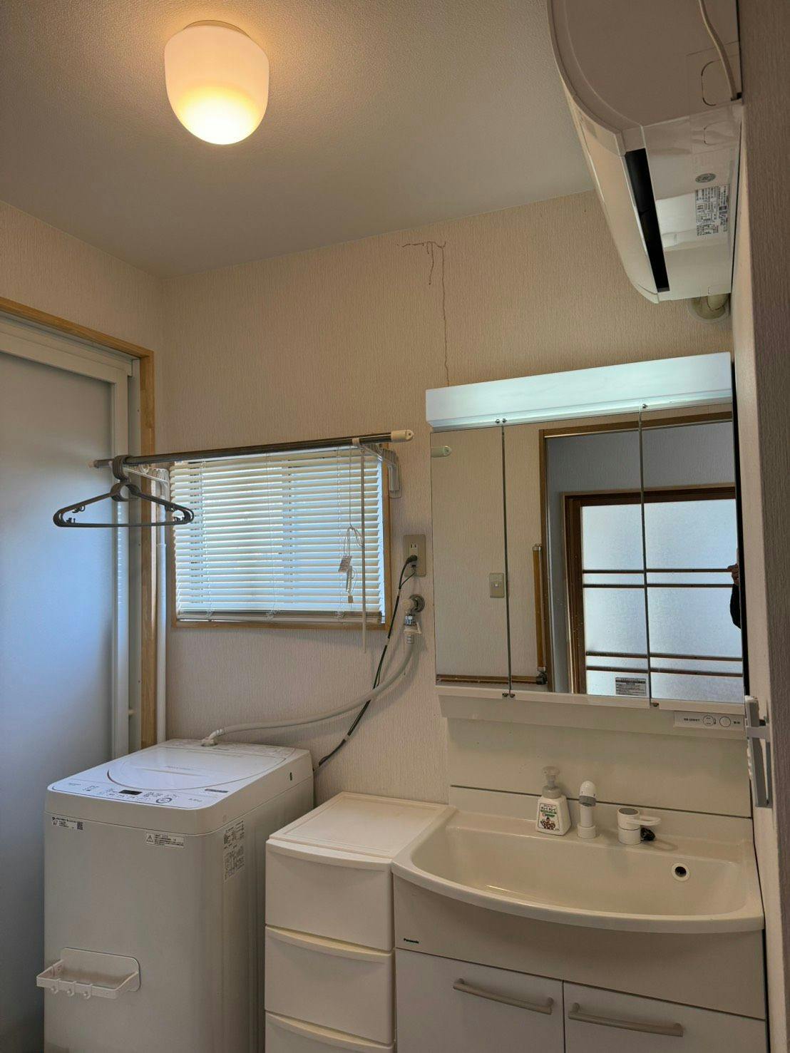 세면대 및 탈의실