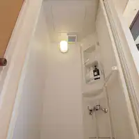 ・ห้องอาบน้ำแบบฝักบัว