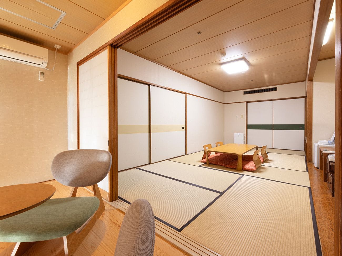 Fukuoka Sunpalace Hotel & Hall