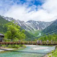 可欣賞壯麗絕景的上高地(開車約1小時)