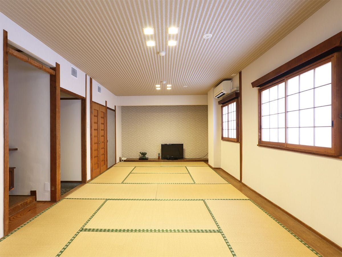*Example of an 18-tatami Japanese-style room