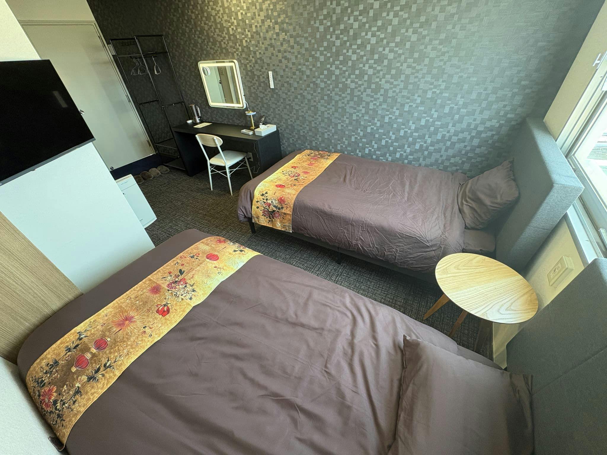 평화 INN 마스다 에키 키타