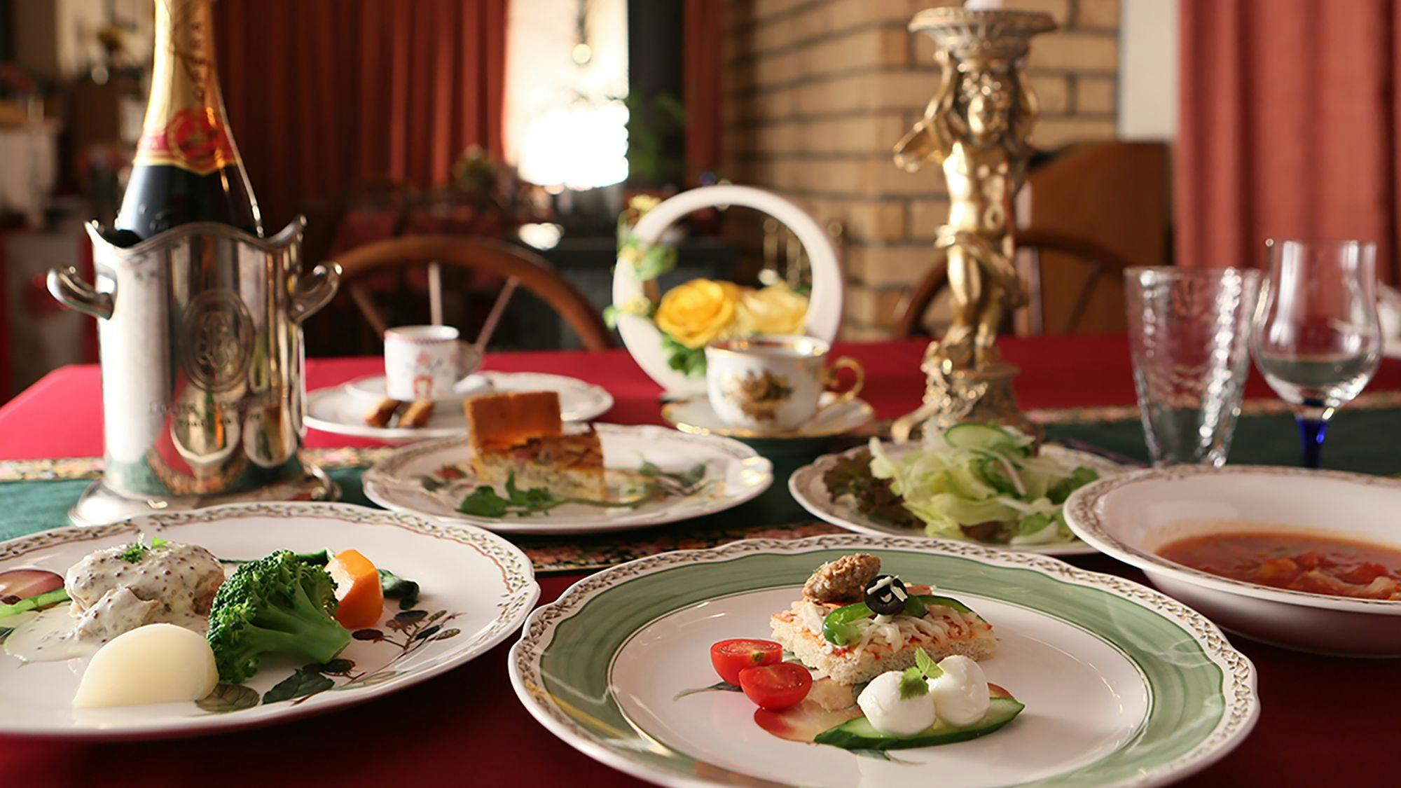 Piccolo Hotel Opera Karuizawa