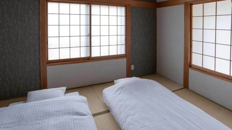 Tokiwaya