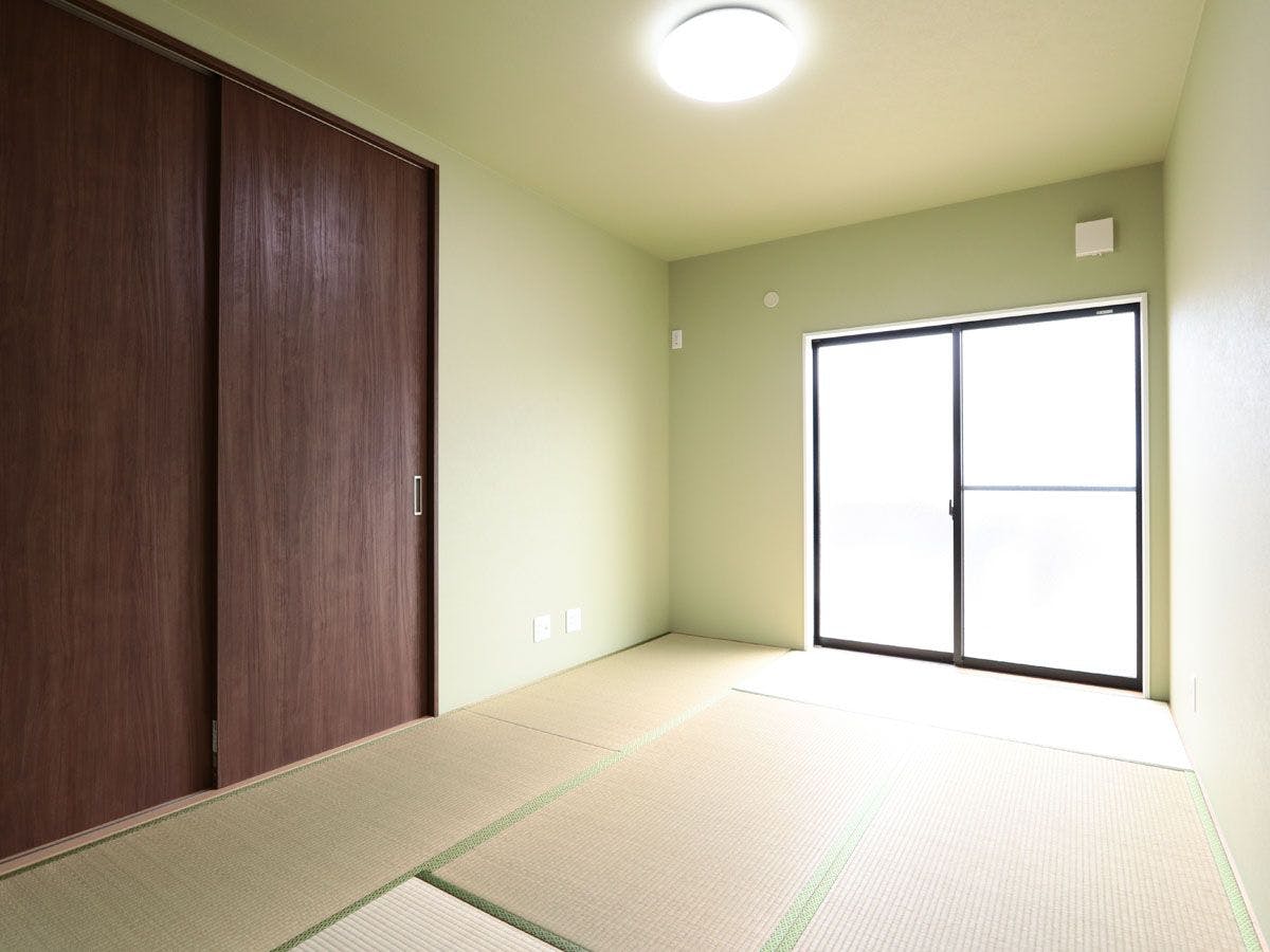 Shioka House