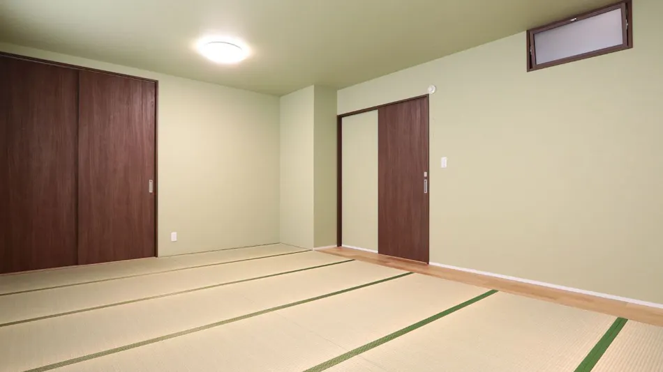 Shioka House