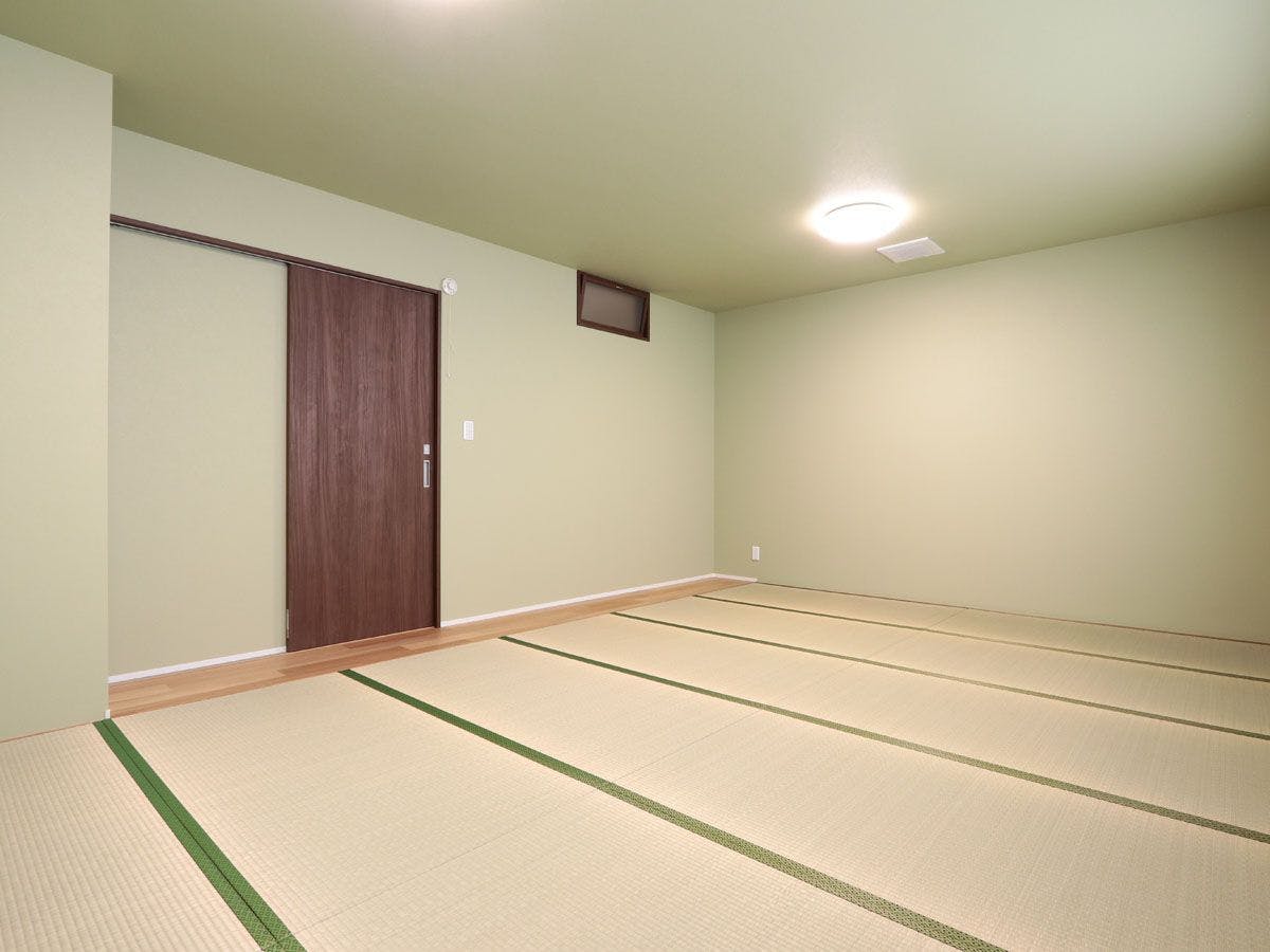 Shioka House